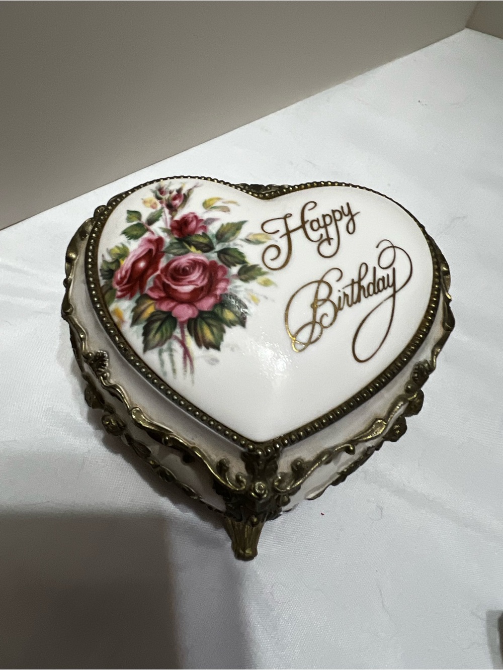Heart-Shaped Porcelain Jewelry Box with Pink Rose Design - Happy Birthday